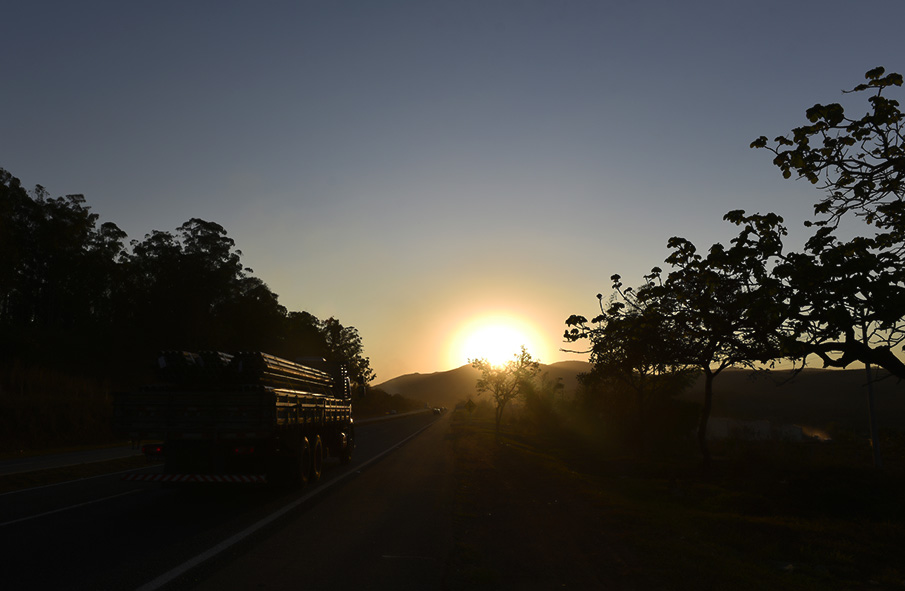 MG050 na chegada em Mateus Leme MG