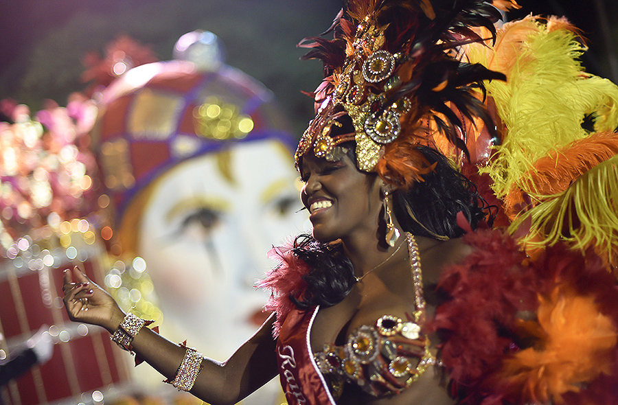 Desfile de blocos caricatos, Belo Horizonte (MG)