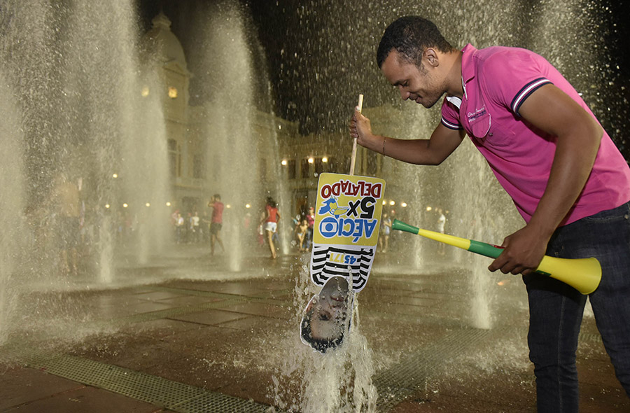 Protesto em favor da democracia, Belo Horizonte (MG)