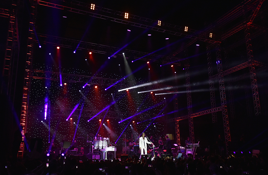 Roberto Carlos durante show no Mineirinho, em Belo Horizonte MG